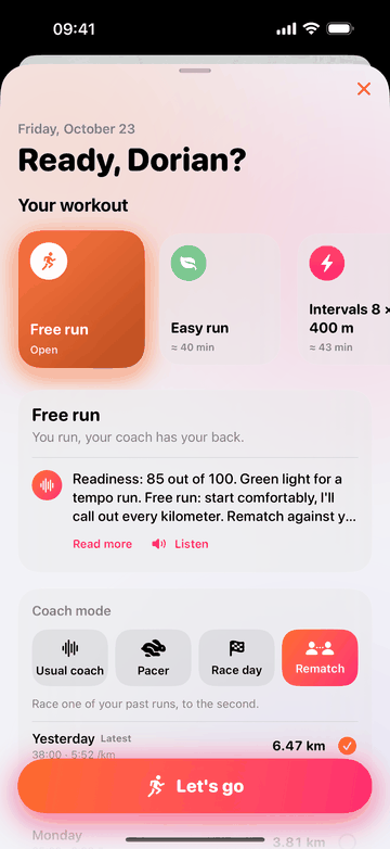 Start screen: a free run selected and the coach modes Usual coach, Pacer, Race day and Rematch, with Rematch on and the hint “Race one of your past runs, to the second.” Below, yesterday’s 6.47 km run.